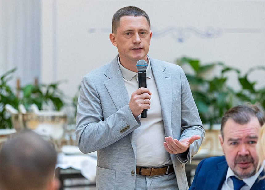 Павел Блохин выступил на деловом завтраке ПМЭФ